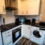 Rent 1 bedroom flat of 32 m² in Swansea