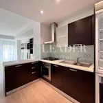 Rent 2 bedroom apartment of 90 m² in Bucuresti