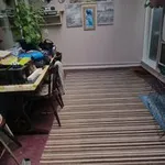 Rent 4 bedroom house in East Midlands