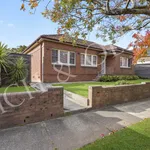 Rent 2 bedroom house in Sydney