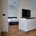 Rent 2 bedroom apartment of 50 m² in Milano