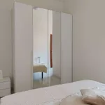 Rent 1 bedroom apartment in milan