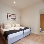 Alquilo 4 dormitorio apartamento de 75 m² en Madrid