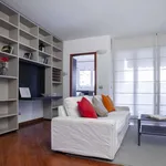 Rent 2 bedroom apartment of 100 m² in milan