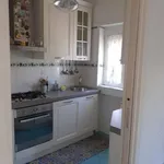 Rent 3 bedroom house of 90 m² in Roma