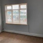 Rent 2 bedroom flat in Yorkshire And The Humber