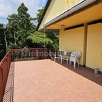 Rent 5 bedroom house of 219 m² in Verona