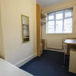 Rent 6 bedroom flat in Birmingham