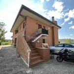 Rent 4 bedroom house of 90 m² in Potenza