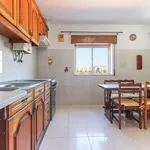 Rent 3 bedroom apartment of 107 m² in Lisbon