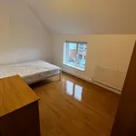 Rent 6 bedroom flat in Wales