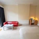 Rent 1 bedroom house in Birmingham