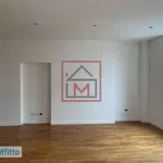 Rent 2 bedroom apartment of 80 m² in Milan