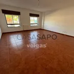 Rent 3 bedroom apartment of 159 m² in Setúbal