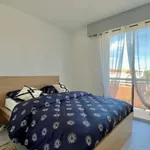 Rent 3 bedroom apartment of 50 m² in Fréjus