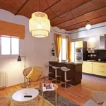 Rent 3 bedroom apartment of 92 m² in barcelona