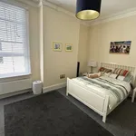 Flat to rent in Selborne Road, Hove BN3