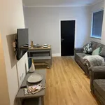 Rent 6 bedroom house in Yorkshire And The Humber