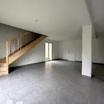 Maison de 107 m² avec 5 chambre(s) en location à COLOMBIER SAUGNIEU