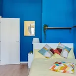 Rent a room of 469 m² in milan