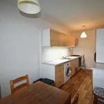 Rent 3 bedroom apartment in Praha 4