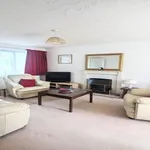 Rent 3 bedroom flat in Wales