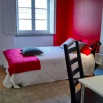 Rent 5 bedroom apartment in Lisbon