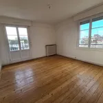 Appartement de 99 m² avec 4 chambre(s) en location à SUR MER