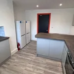 Rent 6 bedroom house in Wales