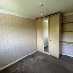 Rent 4 bedroom flat in Cheadle Hulme