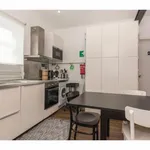 Rent 4 bedroom apartment in Costa da Caparica