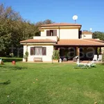 Rent 4 bedroom house of 110 m² in Itri