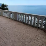 Rent 2 bedroom apartment of 105 m² in genova