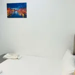 Rent a room in lisbon