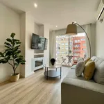 Rent 5 bedroom apartment of 80 m² in Barcelona