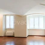 Rent 3 bedroom apartment of 100 m² in Milano