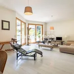 Rent 4 bedroom apartment of 220 m² in Milan