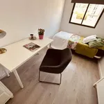 Rent a room of 120 m² in santa_cruz_de_tenerife