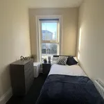 Rent 5 bedroom house in Yorkshire And The Humber