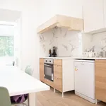 Rent 10 bedroom apartment in Lisbon