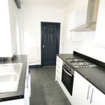 Rent 2 bedroom flat in Stoke-on-Trent