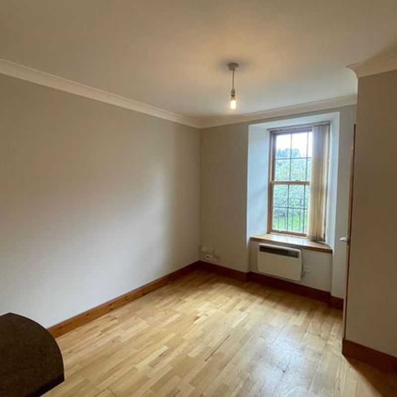 Studio to rent in 6/2, County Place, Perth PH2