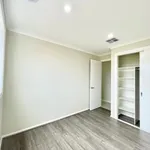 Rent 4 bedroom house in Thornhill Park