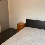 Rent 6 bedroom house in Swansea