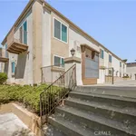 Rent 2 bedroom apartment of 126 m² in redondo beach