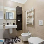 Rent 2 bedroom apartment of 70 m² in Milan