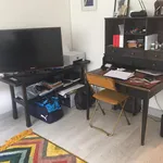 Appartement de 120 m² avec 1 chambre(s) en location à Marseille