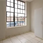 Rent 1 bedroom apartment in Johannesburg