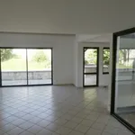 Maison de 186 m² avec 6 chambre(s) en location à FONTAINEBLEAU