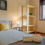 Rent a room in porto